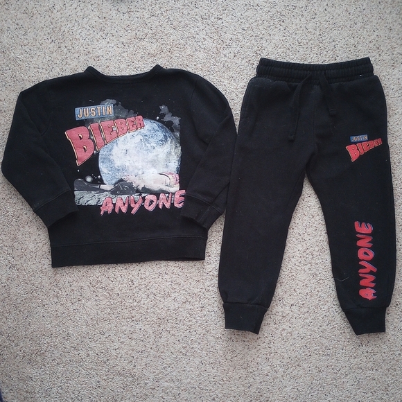Justin Bieber Anyone Cotton On Collab Kids Crew neck And Joggers - Picture 1 of 9